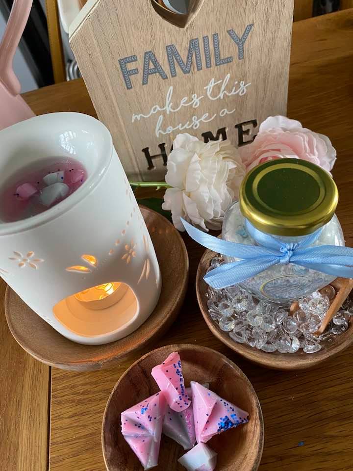 What's the Advantage of Using Wax Melts over Candles?