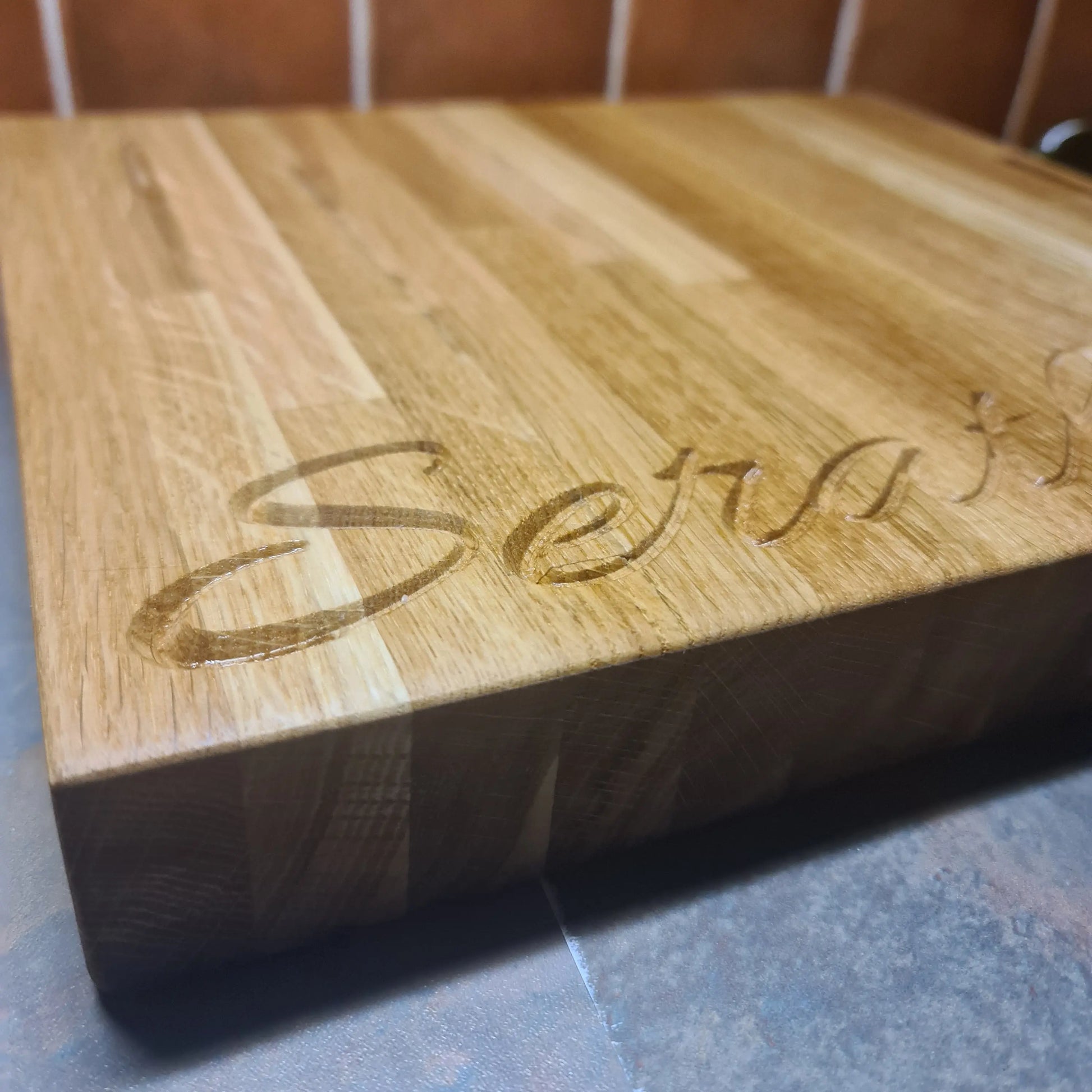 Personalised Oak Cutting / Display Board Scent Sational Wax melts