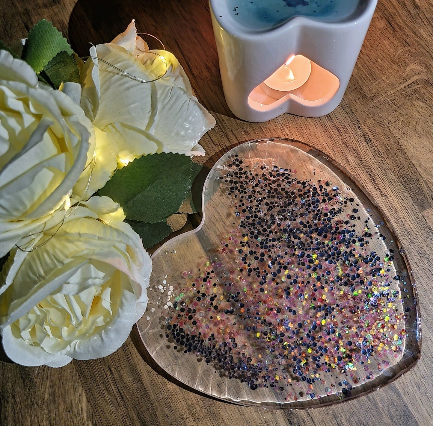Wax Melt Burner Plate, Unique Heart Shaped Double sided with a Glitter effect Scent Sational Wax melts